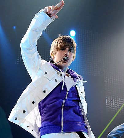 purple justin bieber hoodie. Justin Bieber