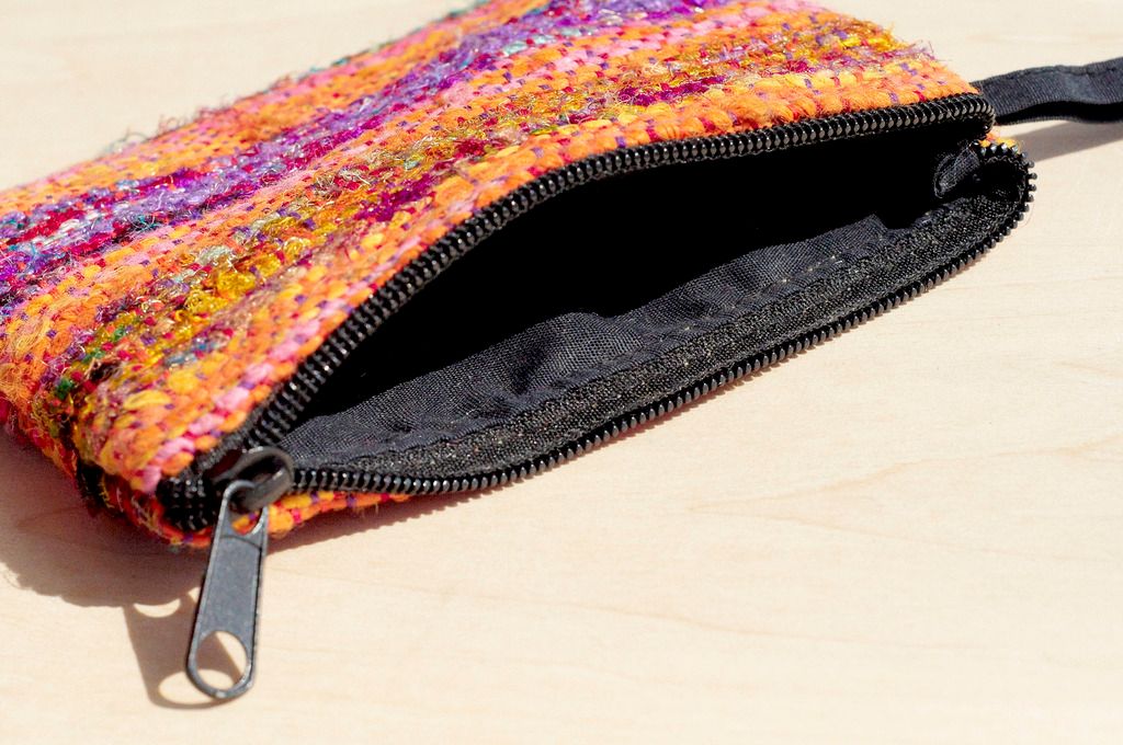 Christmas gift hand-woven coin purse/ storage bag/ cosmetic bag/ sundries bag/ wallet-hand twisted saree thread - Coin Purses - Other Materials Multicolor
